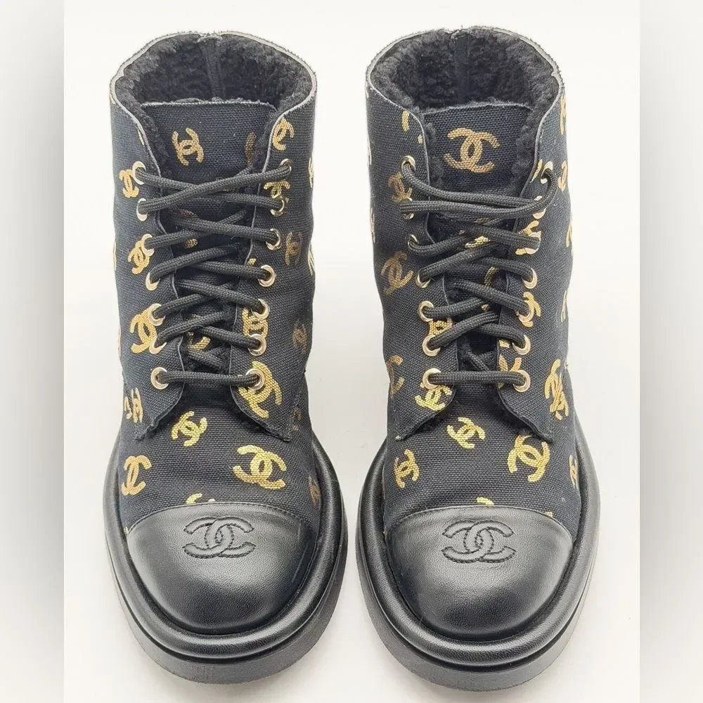 Chanel CC Logo Canvas Shearling Lace Up Combat Boots Black & Gold EU 39 US 8.5-8